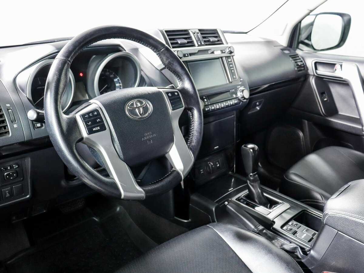 Toyota Land Cruiser Prado б/у, 2014, Автоматическая. Фото: #10