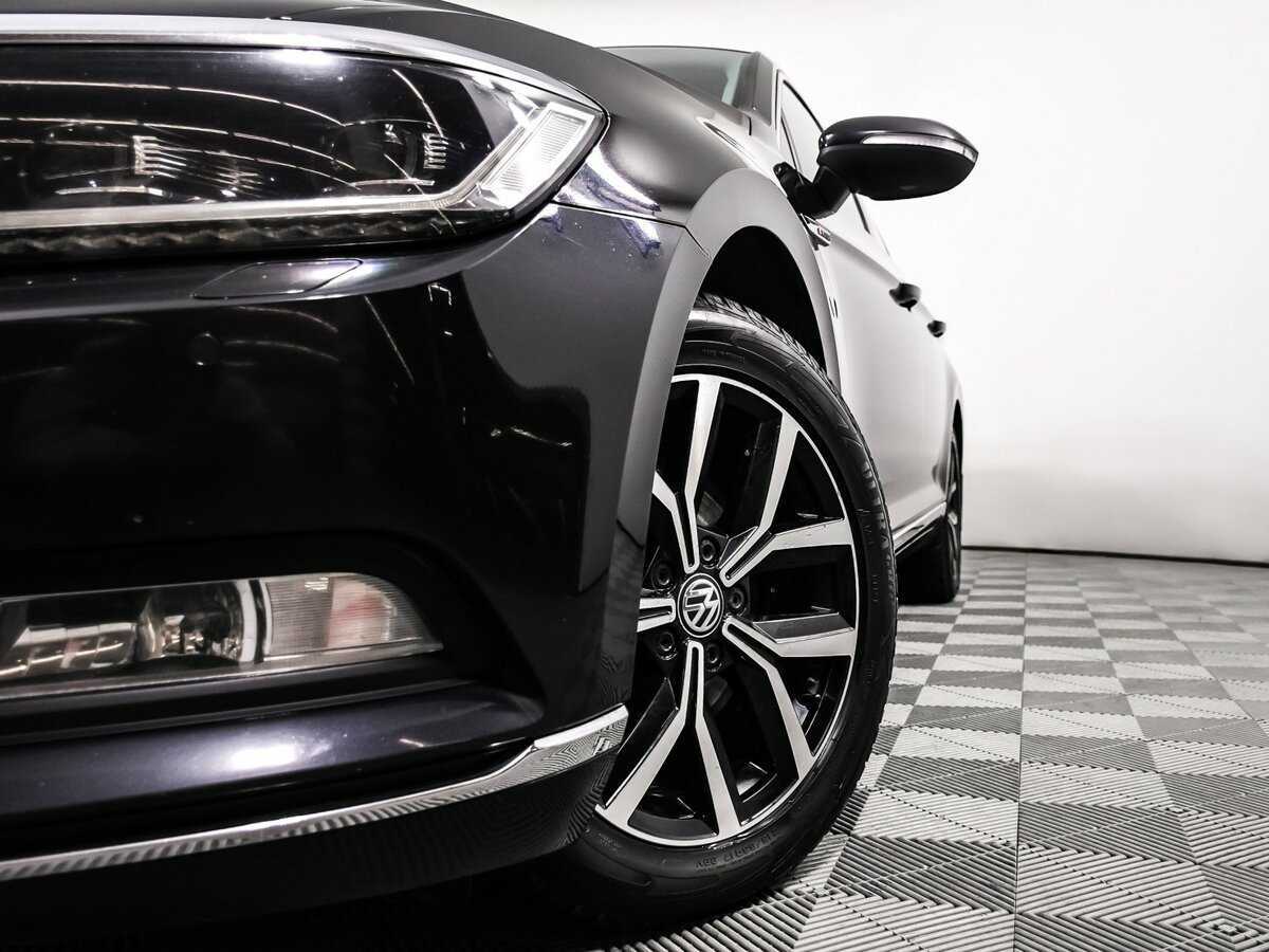 Volkswagen Passat б/у, 2018, Роботизированная. Фото: #14