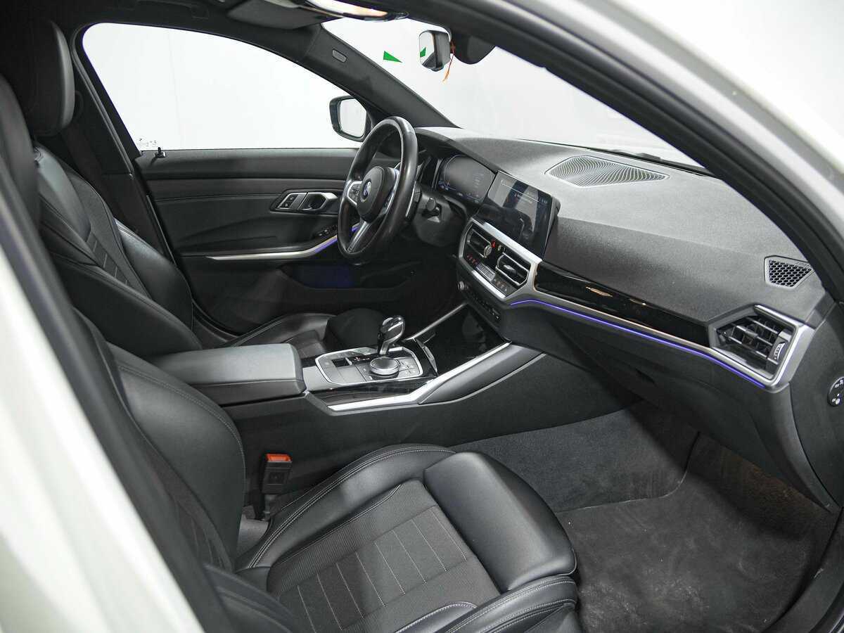 BMW 3 серии б/у, 2019, Автоматическая. Фото: #17