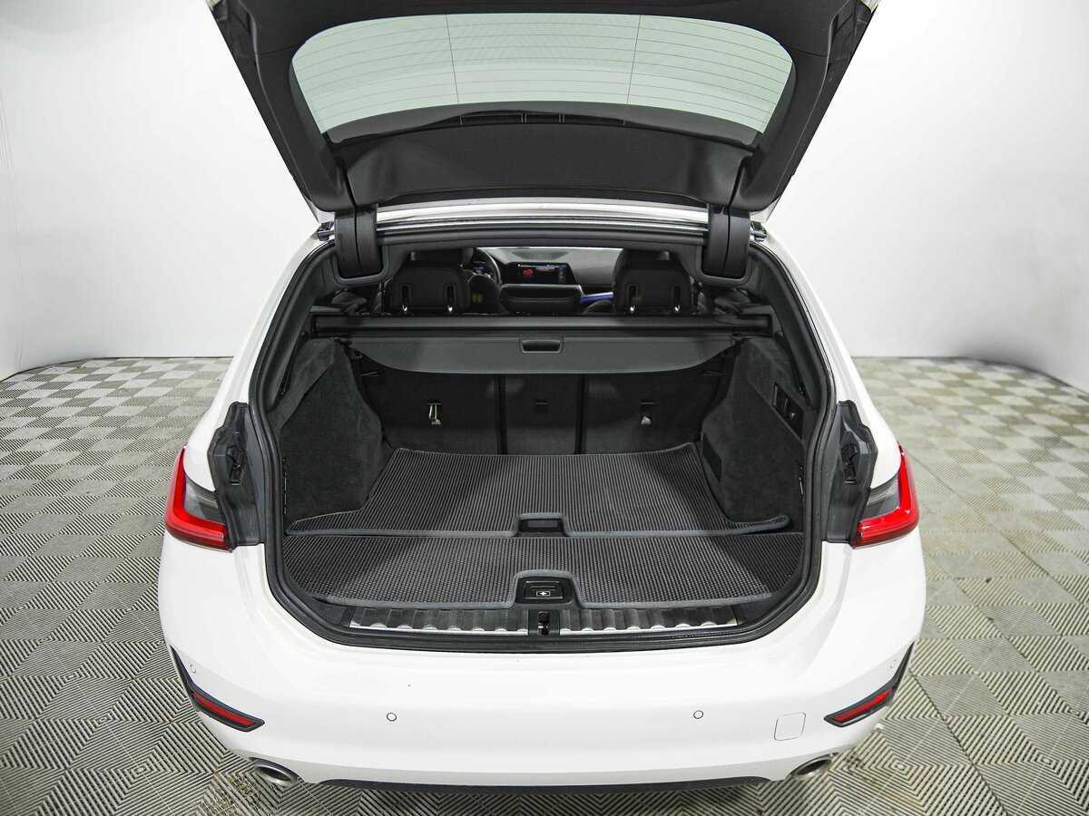 BMW 3 серии б/у, 2019, Автоматическая. Фото: #19