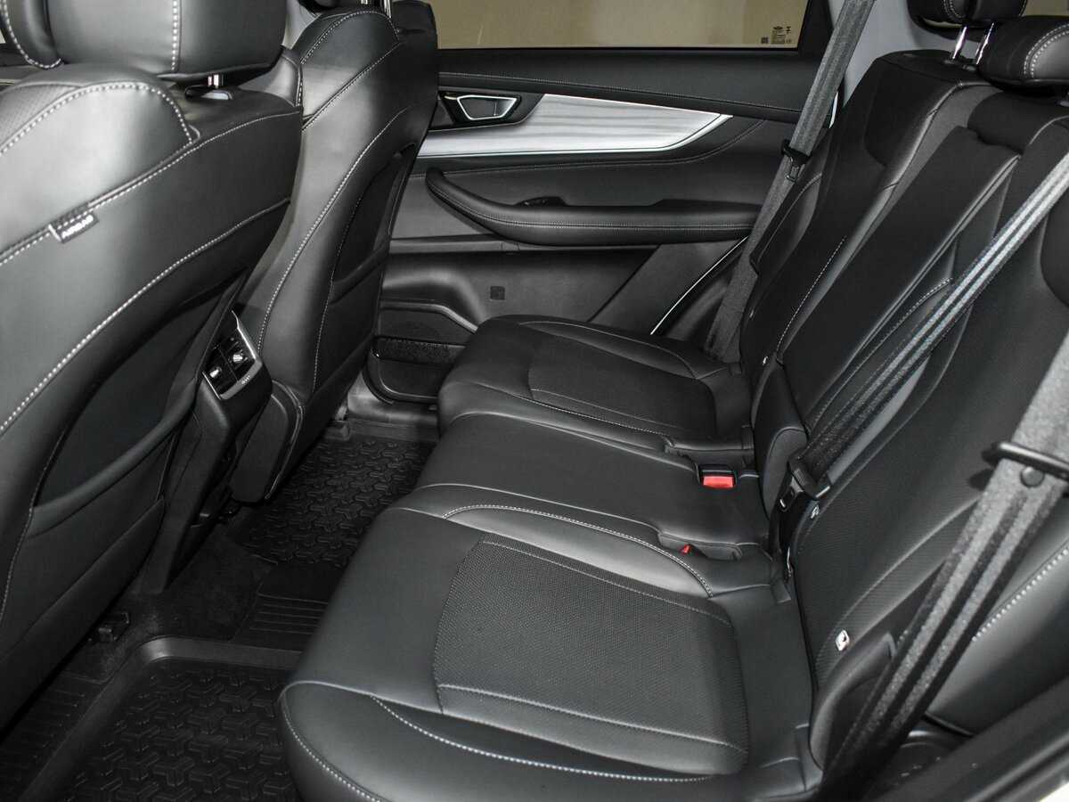 Chery Tiggo 8 Pro Max б/у, 2023, Роботизированная. Фото: #9