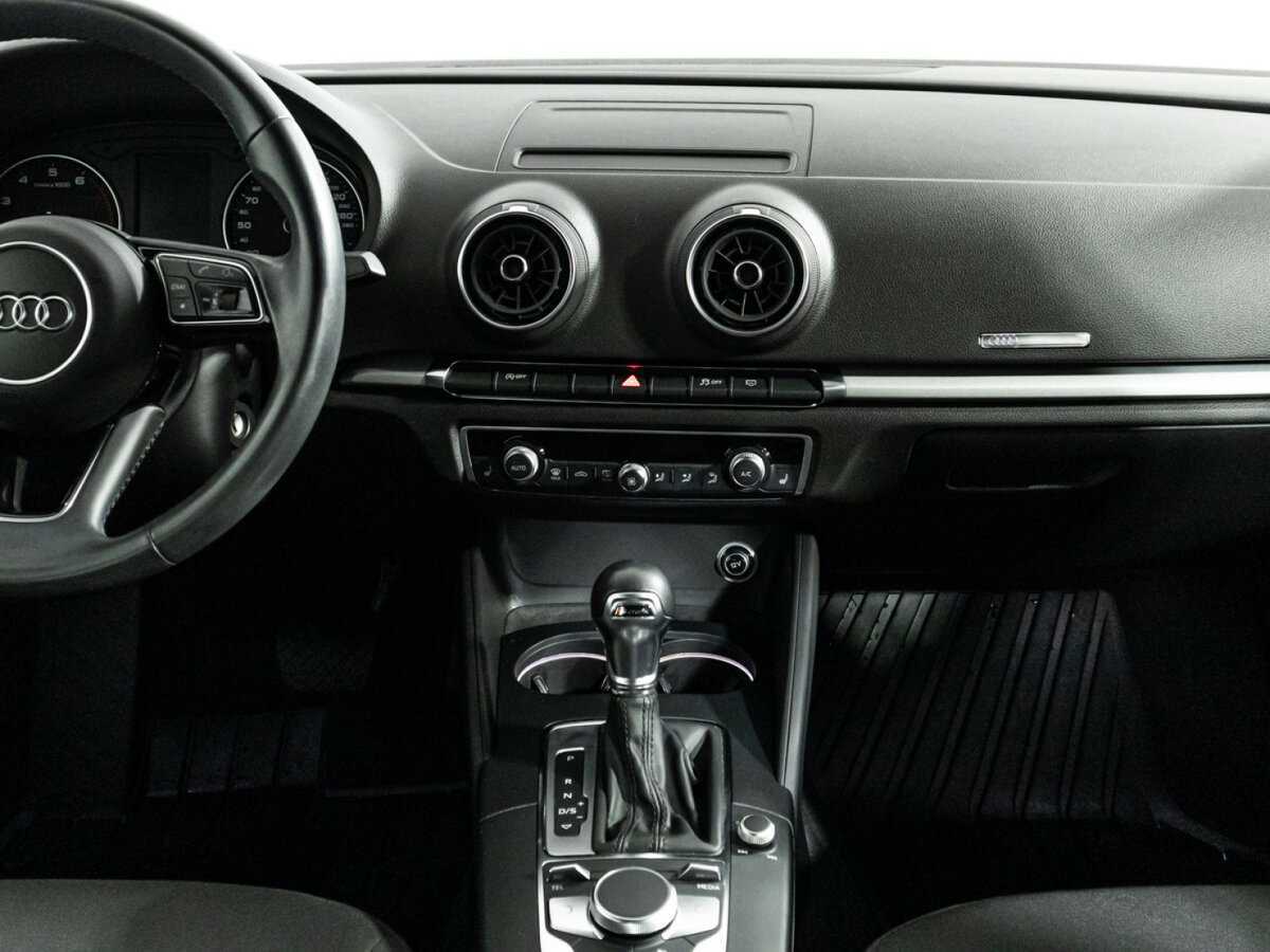 Audi A3 б/у, 2019, Роботизированная. Фото: #13