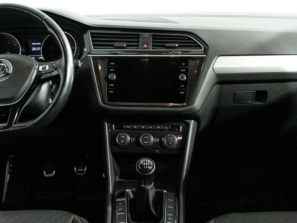 Volkswagen Tiguan б/у, 2019, Механическая. Фото: #13