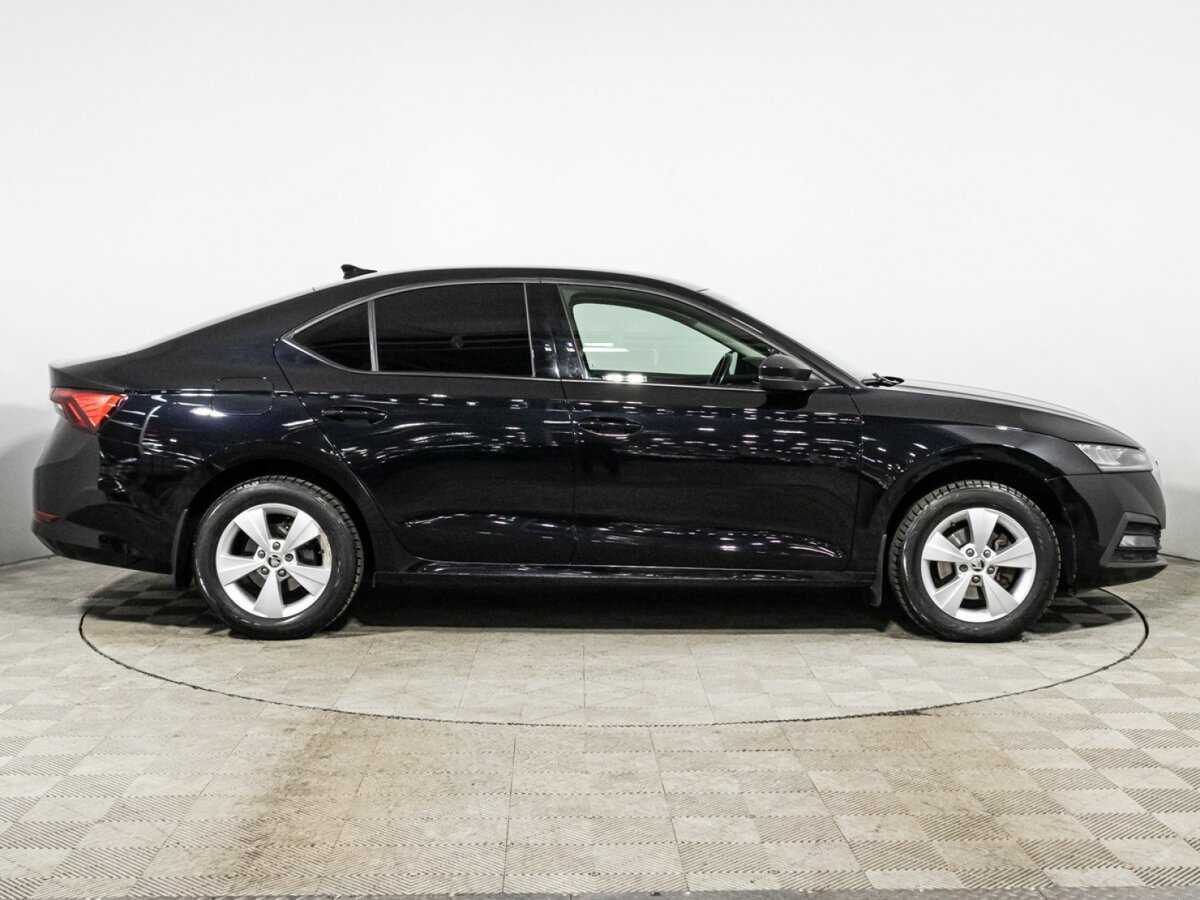 Skoda Octavia б/у, 2021, Автоматическая. Фото: #3
