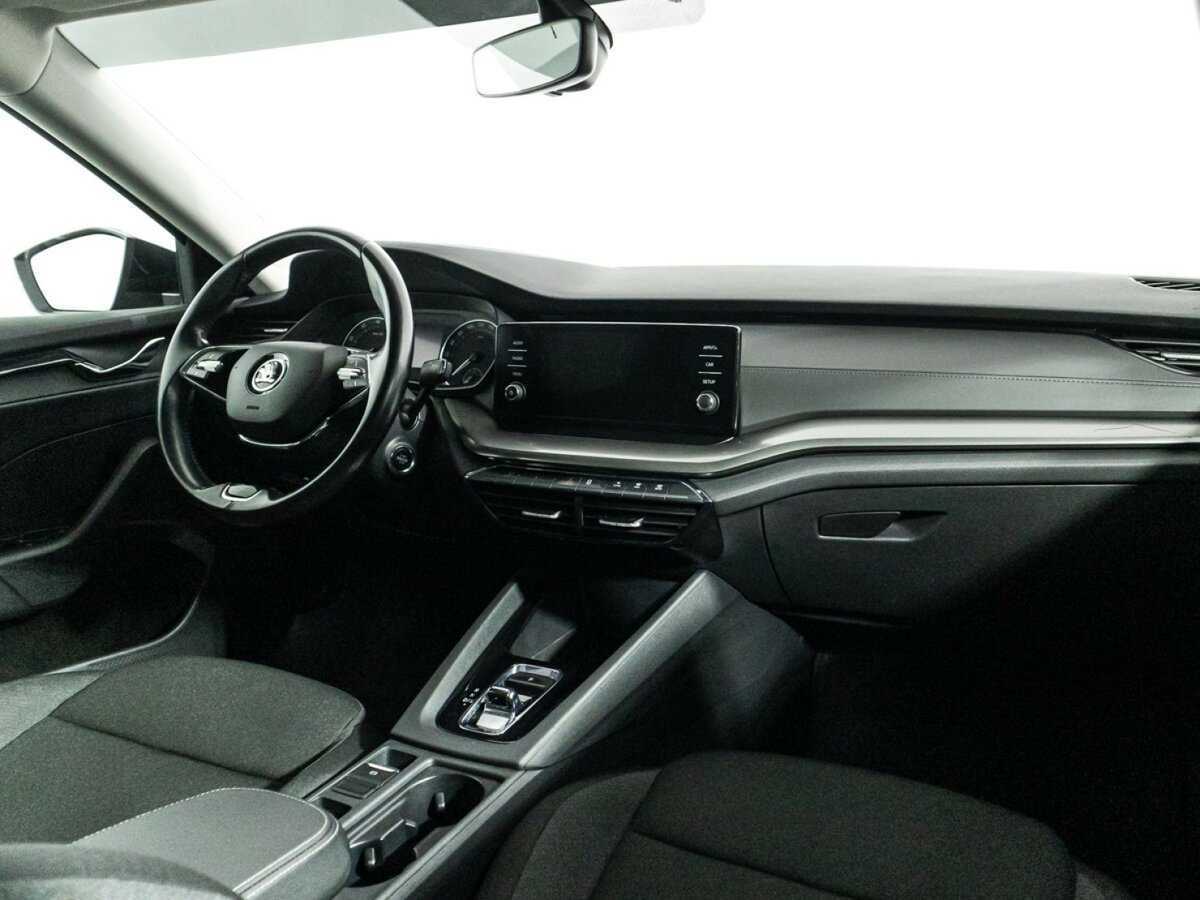 Skoda Octavia б/у, 2021, Автоматическая. Фото: #8