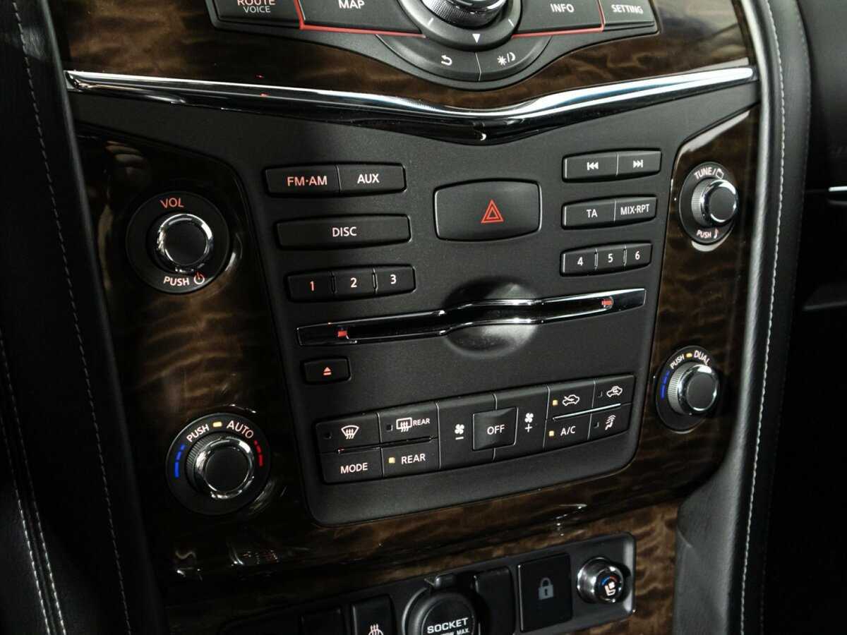 Nissan Patrol б/у, 2014, Автоматическая. Фото: #19