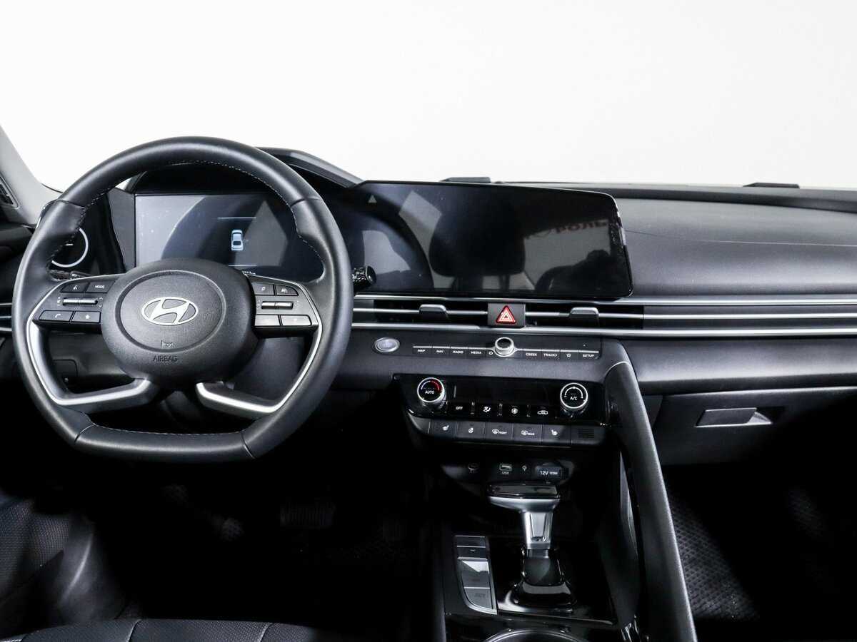 Hyundai Elantra б/у, 2023, Вариатор. Фото: #11