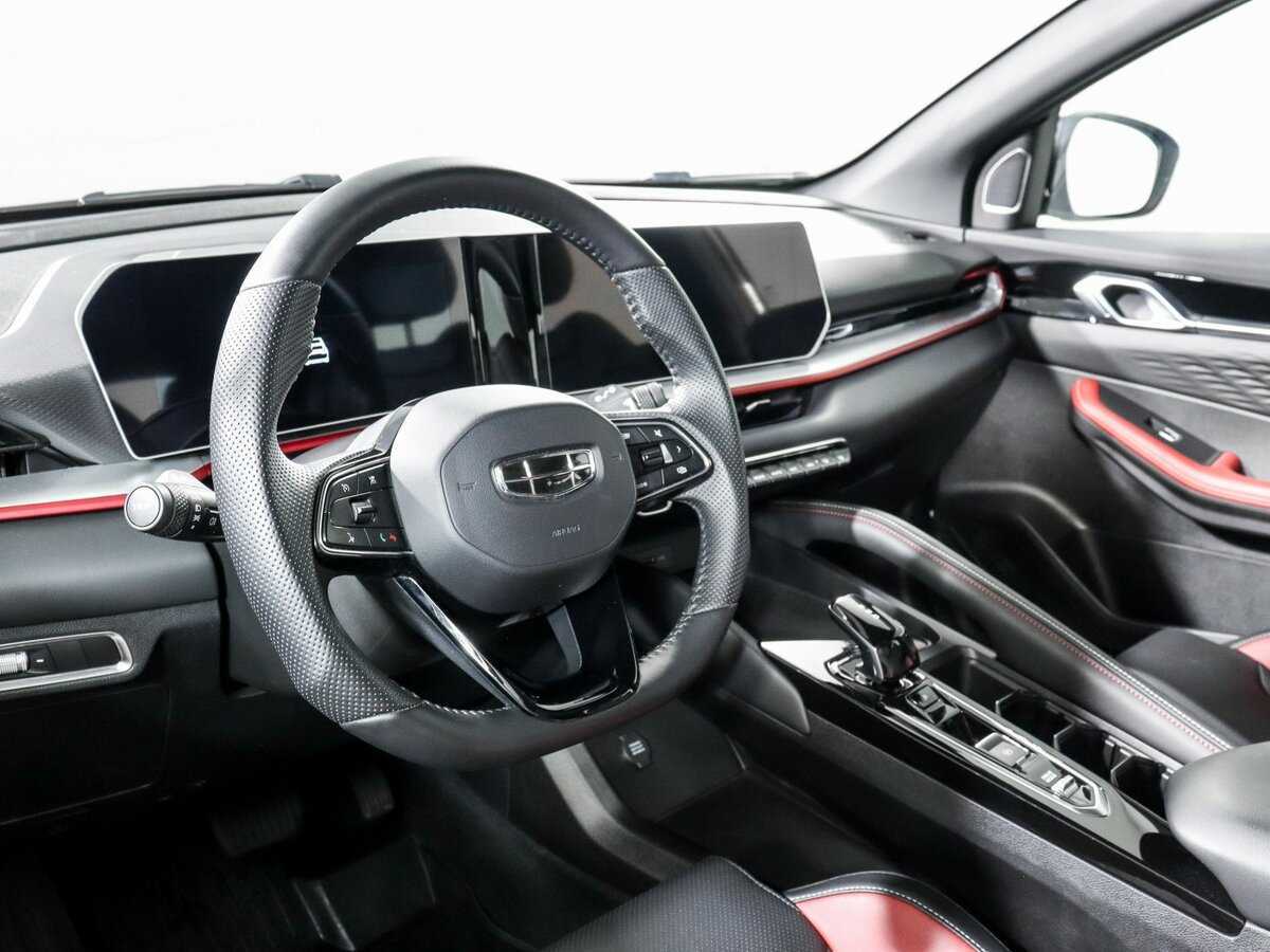 Geely Coolray б/у, 2023, Роботизированная. Фото: #10