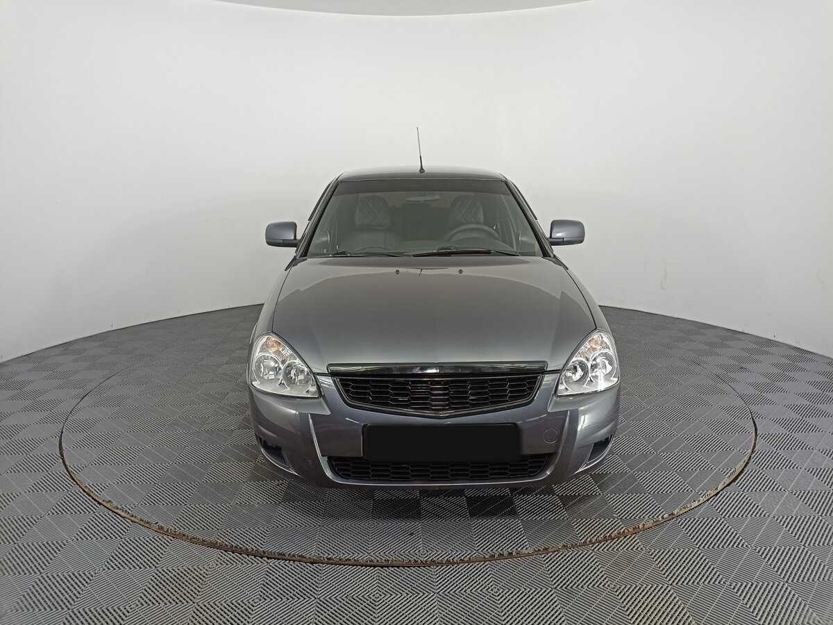 Lada (ВАЗ) Priora б/у, 2018, Механическая. Фото: #1