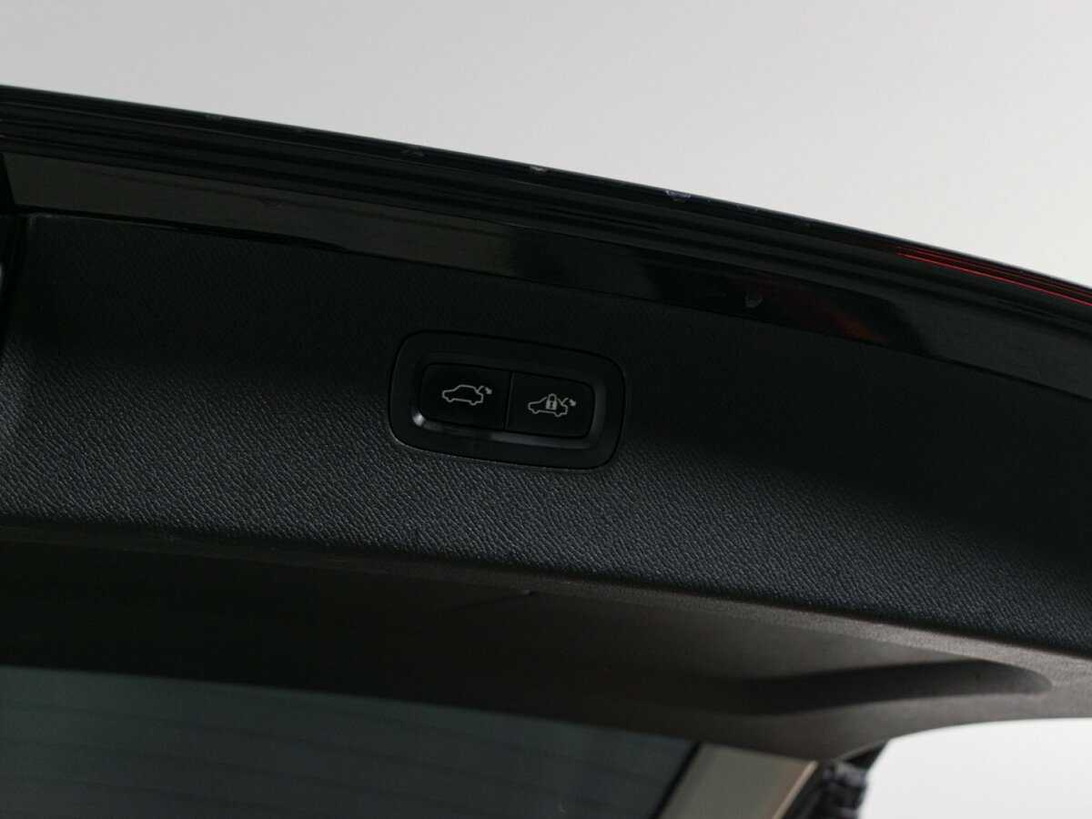 Volvo XC90 б/у, 2015, Автоматическая. Фото: #6