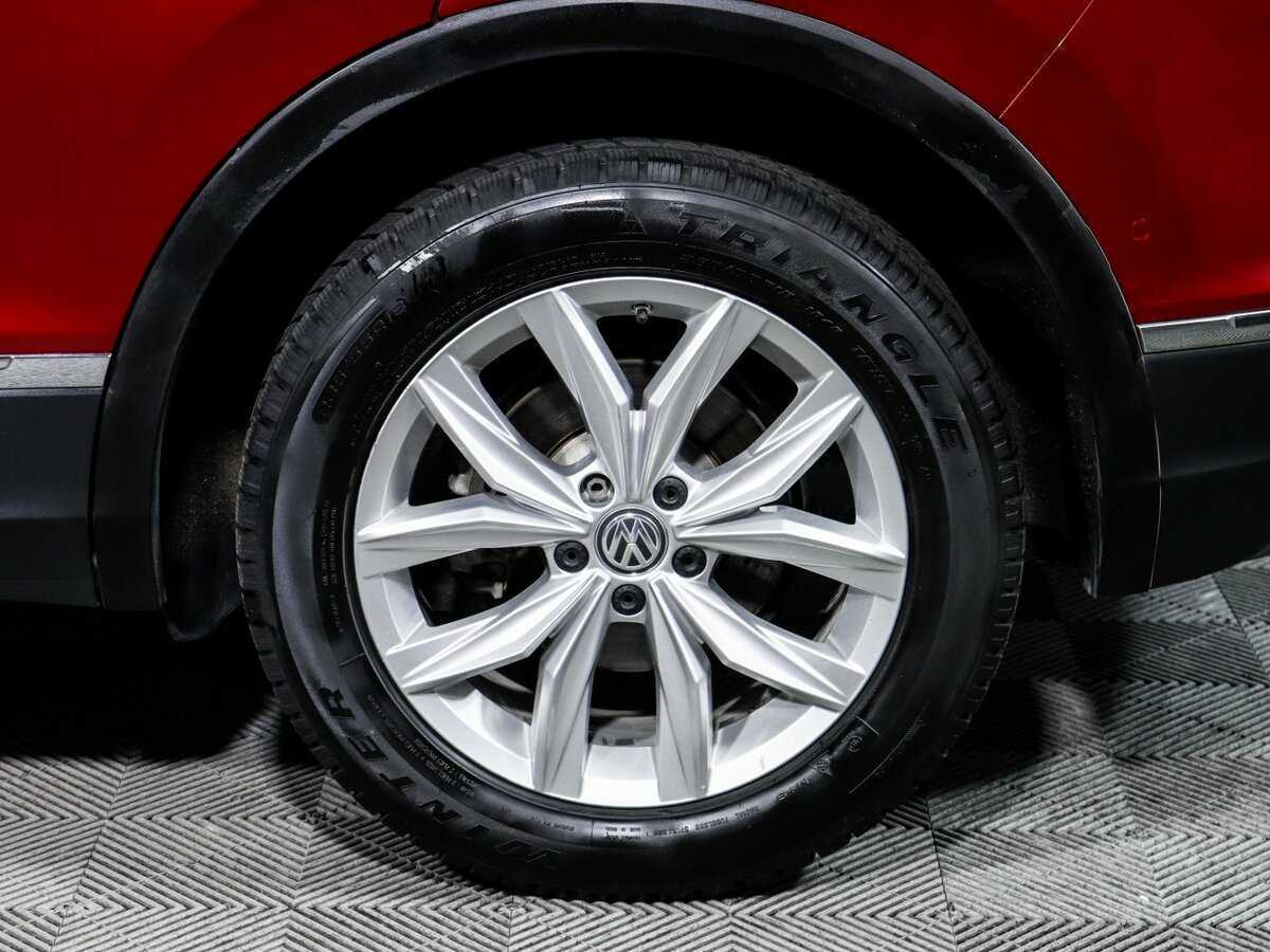 Volkswagen Tiguan б/у, 2016, Роботизированная. Фото: #11