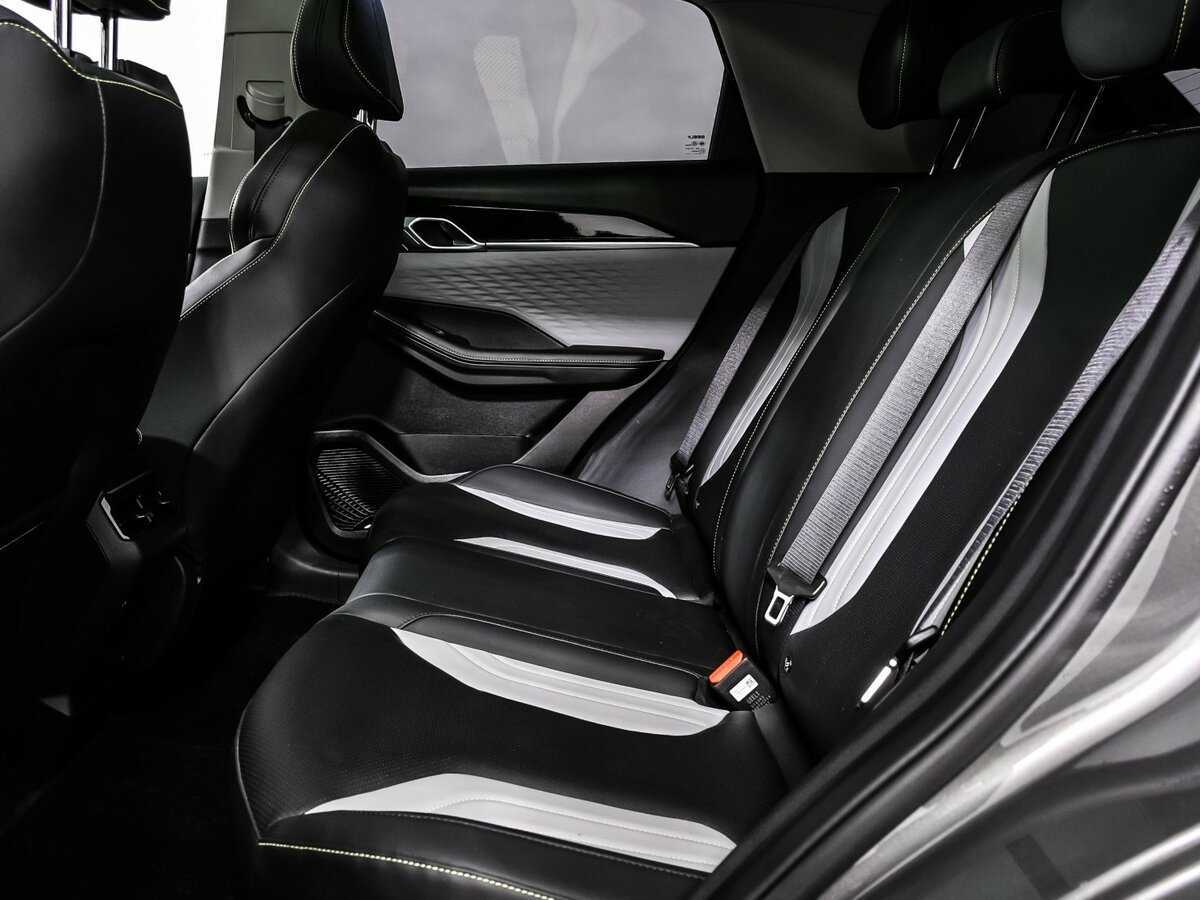 Geely Coolray б/у, 2023, Роботизированная. Фото: #11