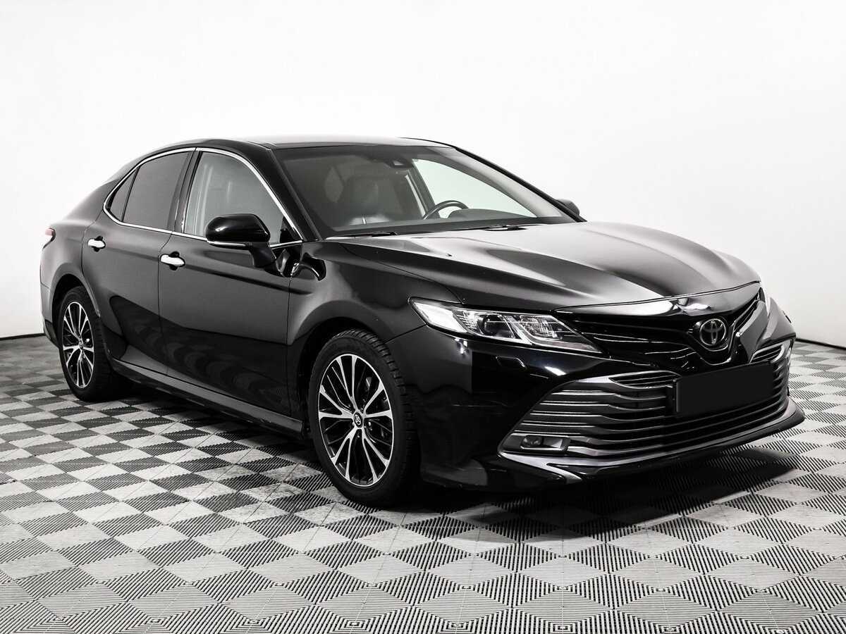 Toyota Camry б/у, 2018, Автоматическая. Фото: #2