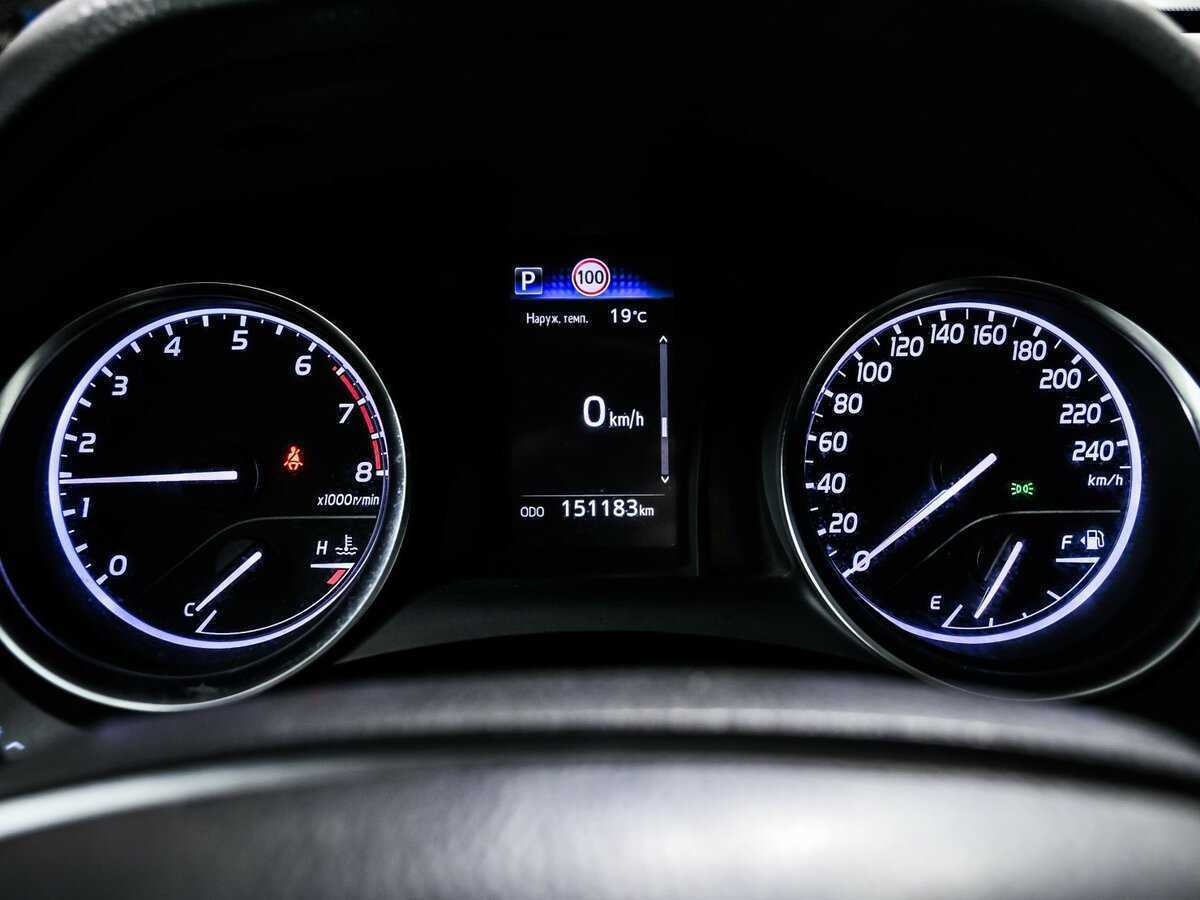 Toyota Camry б/у, 2018, Автоматическая. Фото: #9