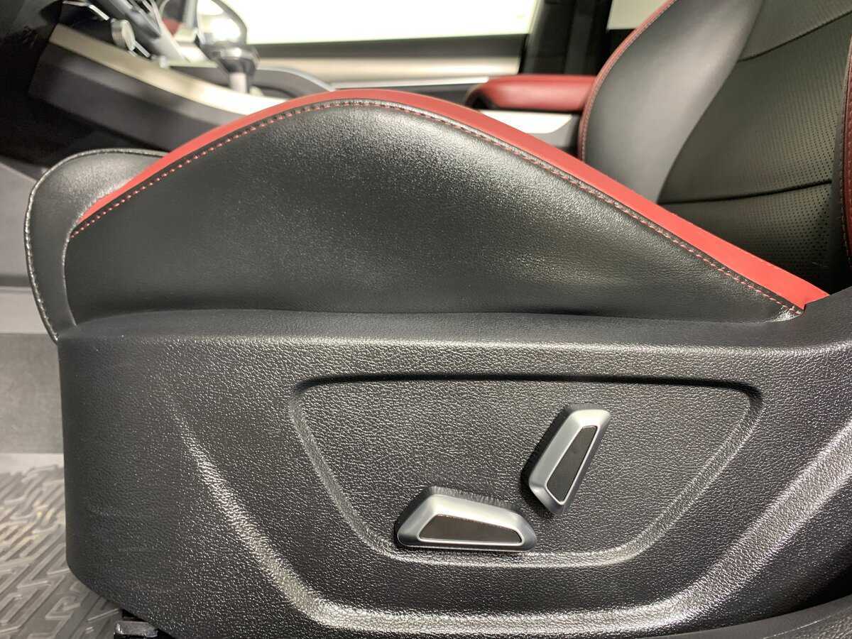 Geely Coolray б/у, 2023, Роботизированная. Фото: #16