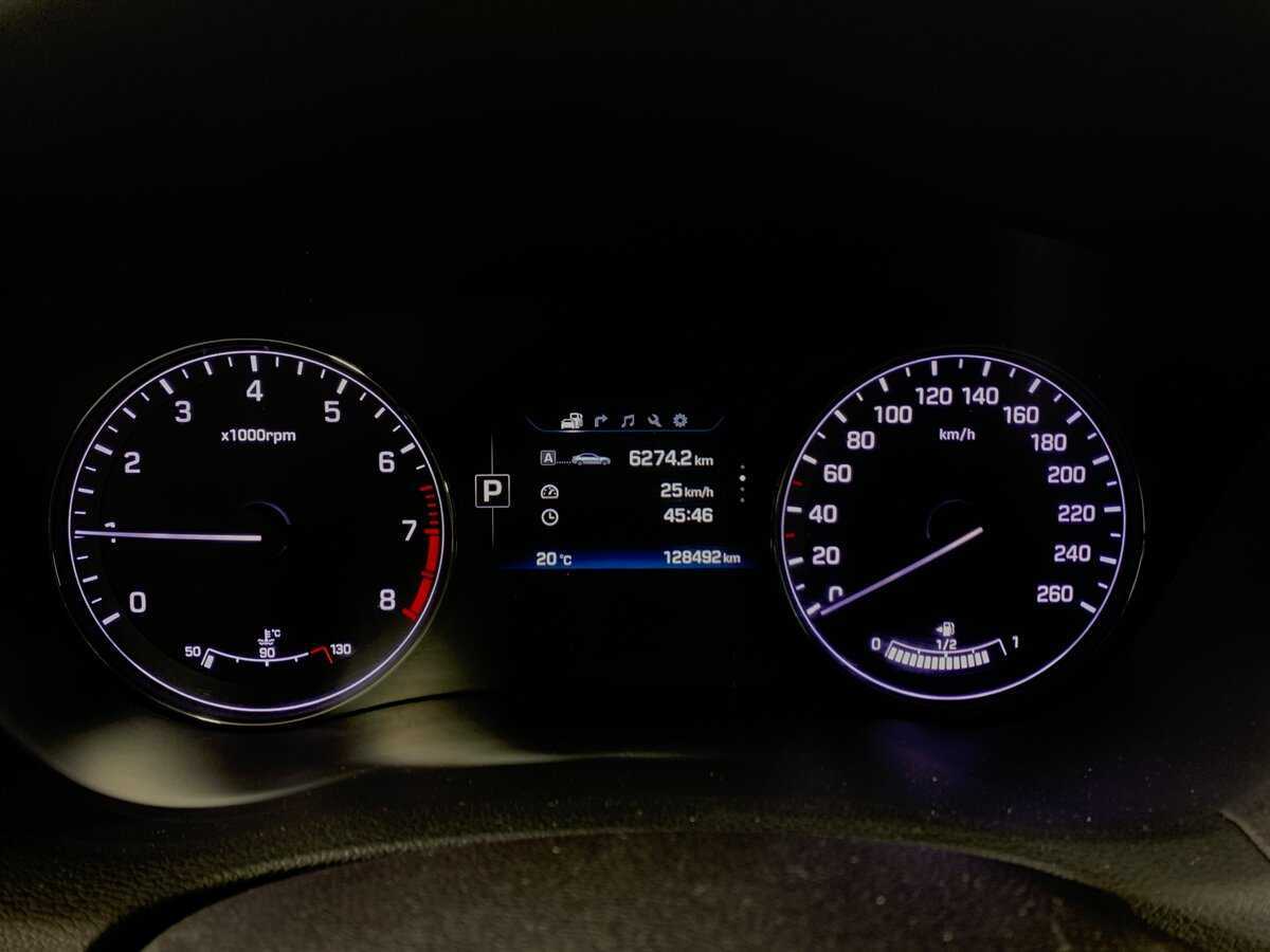 Hyundai Genesis б/у, 2016, Автоматическая. Фото: #14