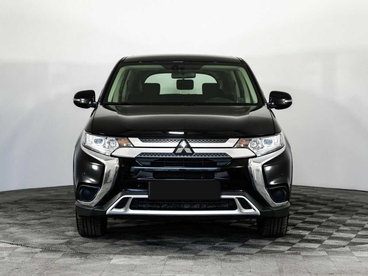 Mitsubishi Outlander б/у, 2018, Вариатор. Фото: #1
