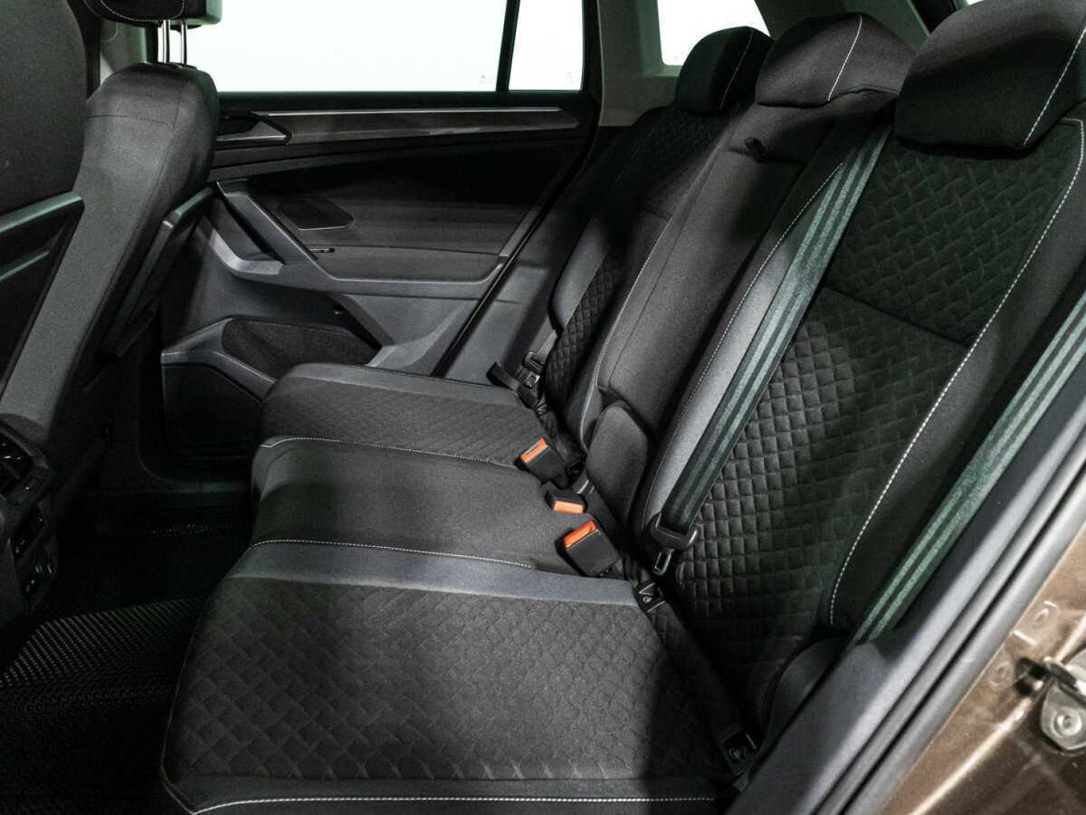 Volkswagen Tiguan б/у, 2018, Роботизированная. Фото: #9