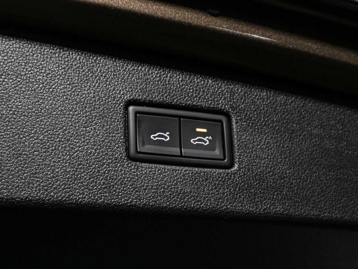 Volkswagen Tiguan б/у, 2018, Роботизированная. Фото: #15