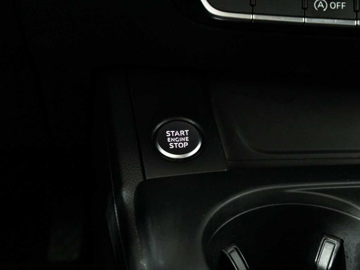 Audi A4 б/у, 2018, Роботизированная. Фото: #17