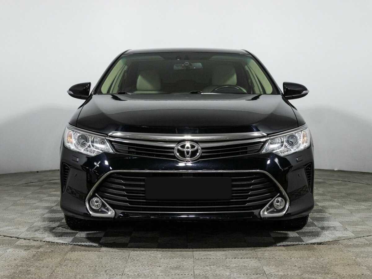 Toyota Camry б/у, 2016, Автоматическая. Фото: #1