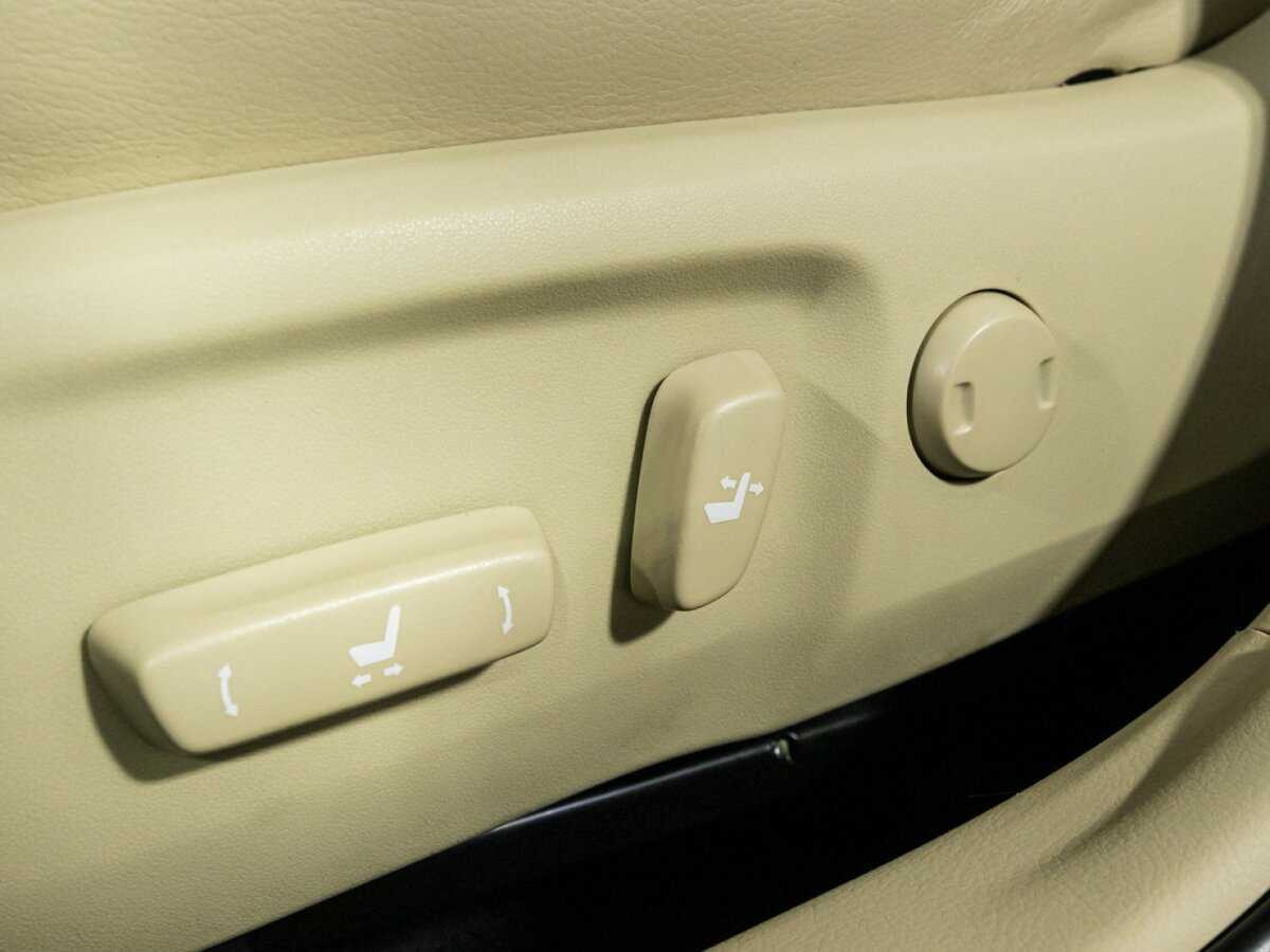 Toyota Camry б/у, 2016, Автоматическая. Фото: #17