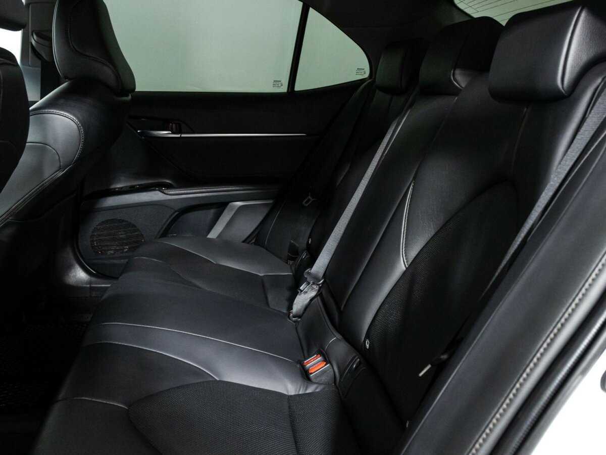 Toyota Camry б/у, 2018, Автоматическая. Фото: #9