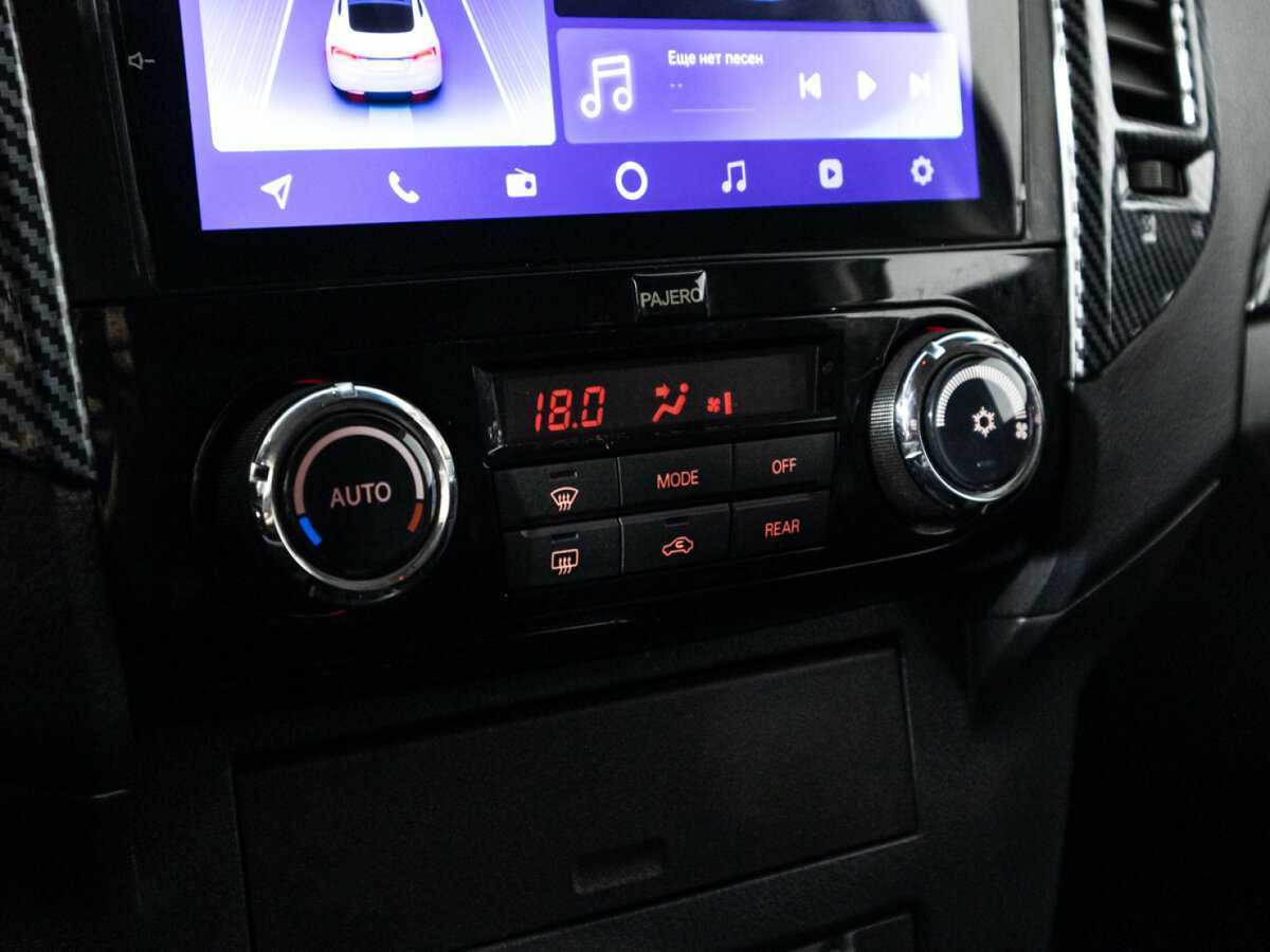 Mitsubishi Pajero б/у, 2014, Автоматическая. Фото: #15