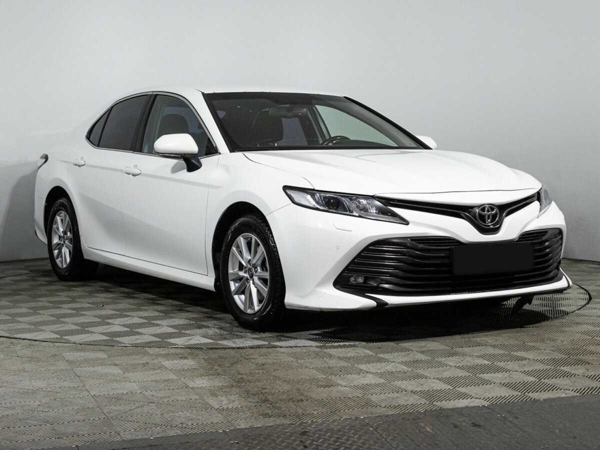 Toyota Camry б/у, 2019, Автоматическая. Фото: #2
