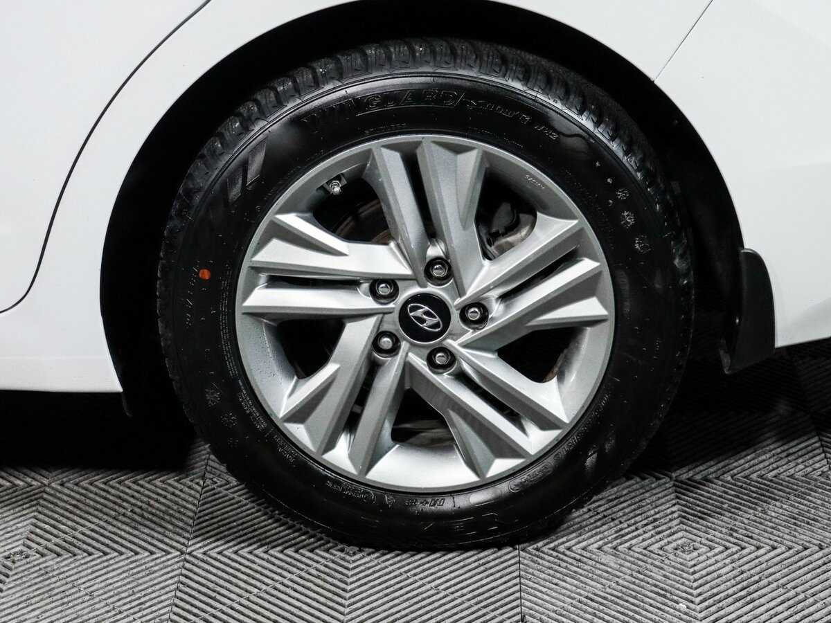 Hyundai Elantra б/у, 2020, Автоматическая. Фото: #14