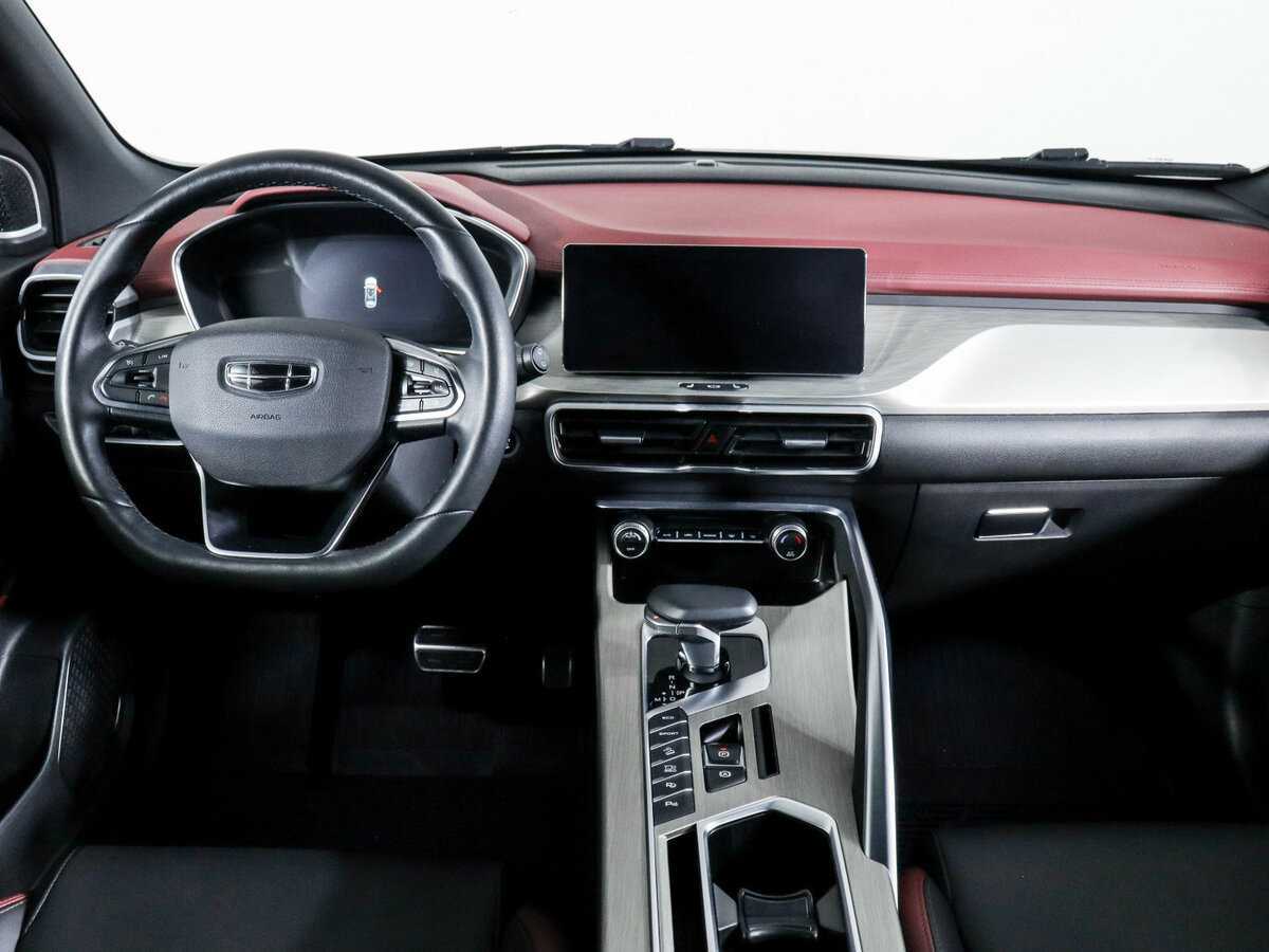 Geely Coolray б/у, 2023, Роботизированная. Фото: #11