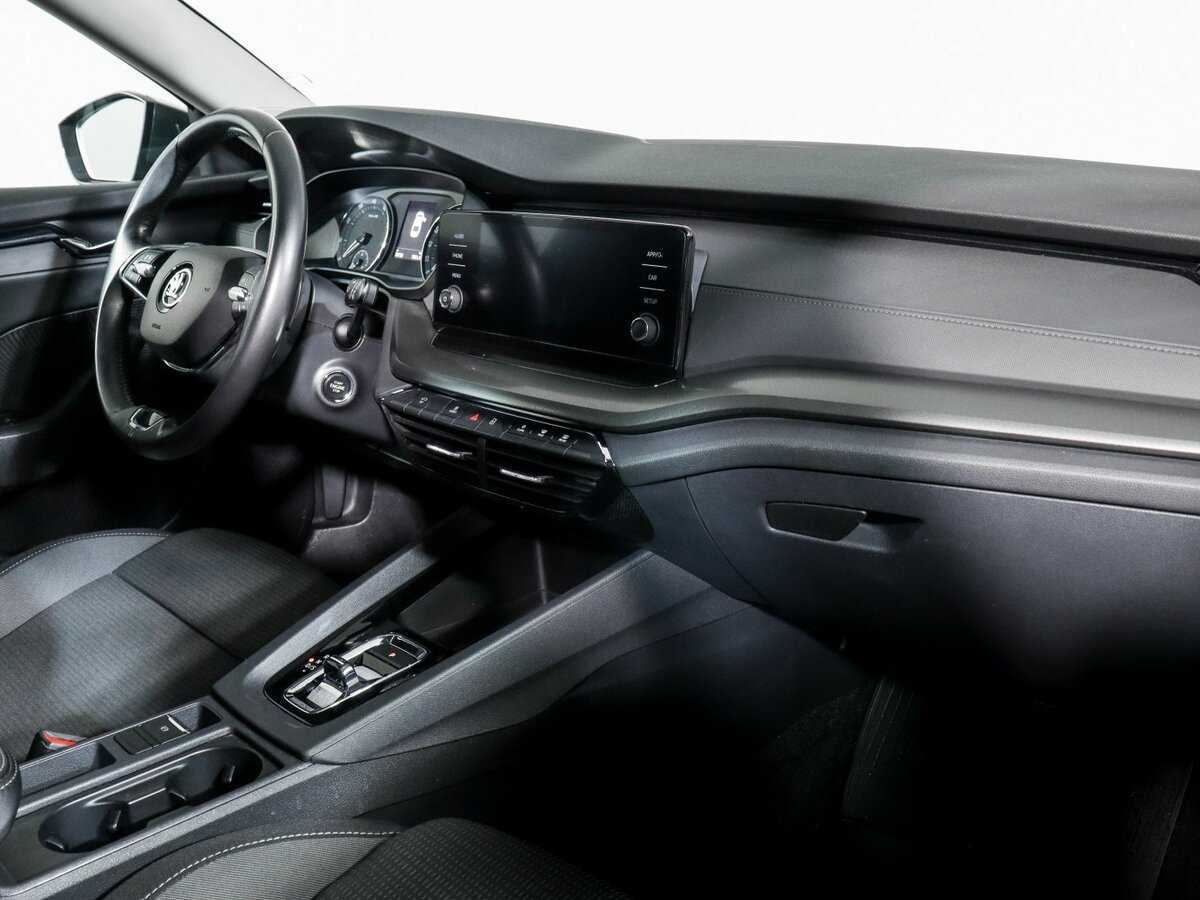 Skoda Octavia б/у, 2021, Автоматическая. Фото: #5