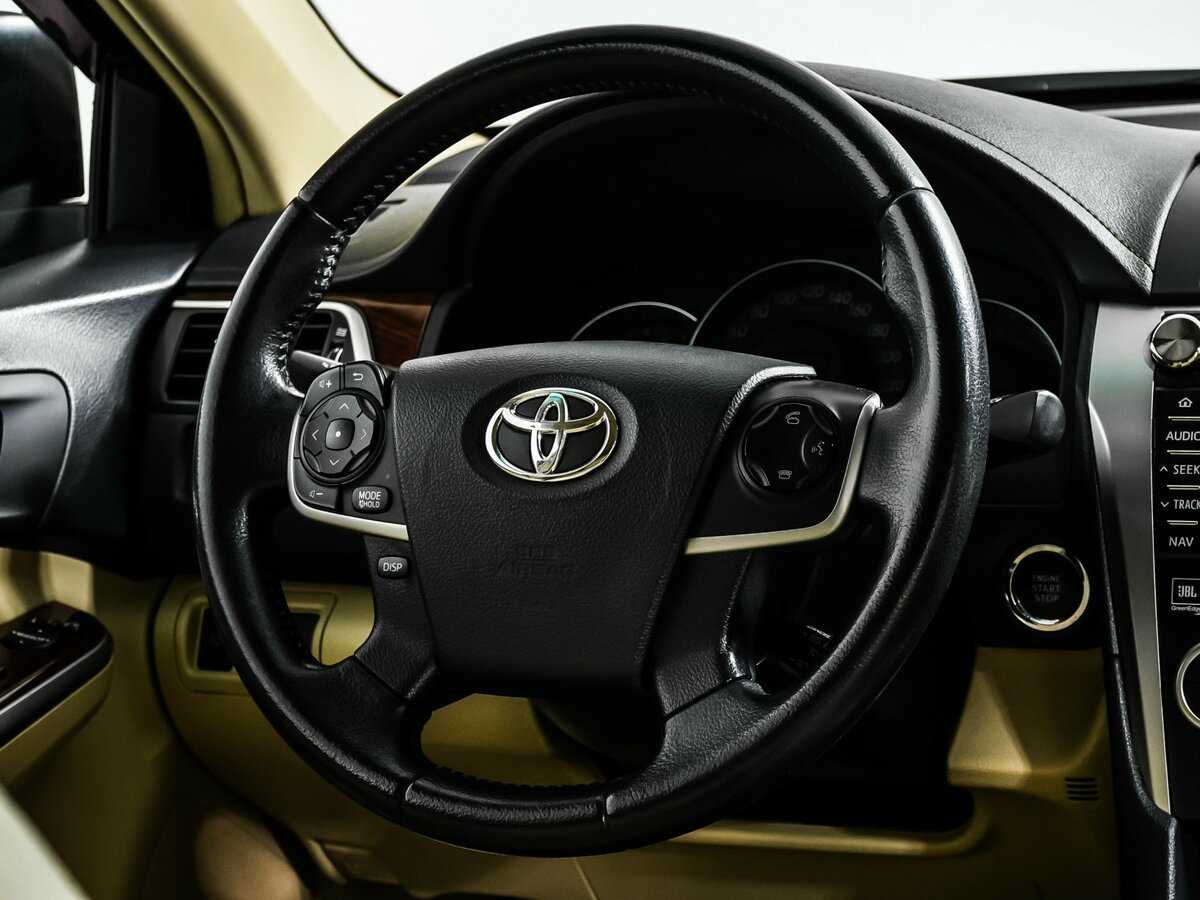 Toyota Camry б/у, 2013, Автоматическая. Фото: #11