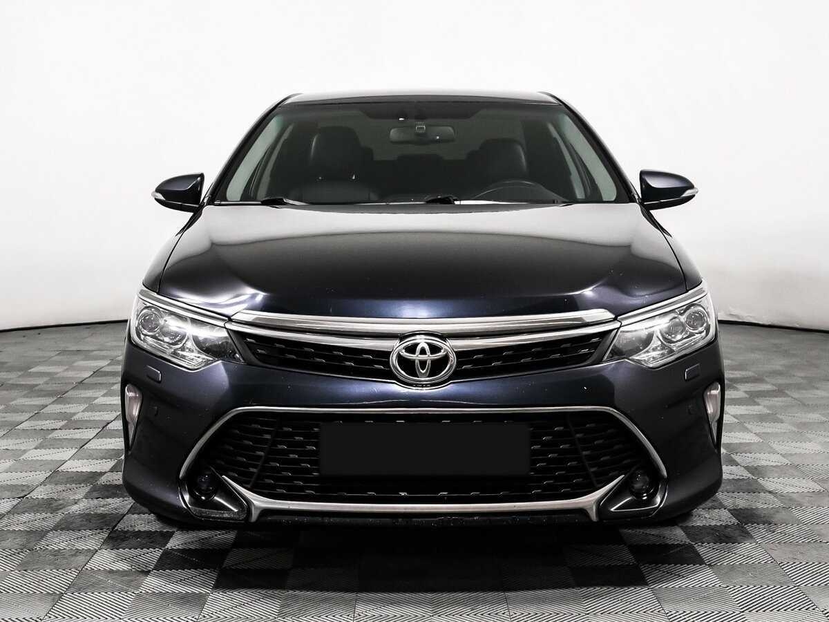 Toyota Camry б/у, 2017, Автоматическая. Фото: #1