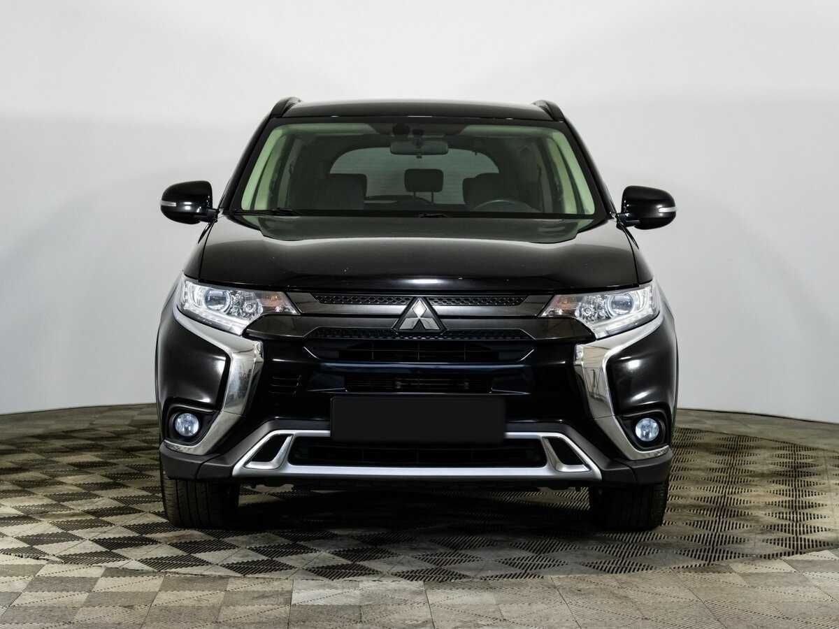 Mitsubishi Outlander б/у, 2021, Вариатор. Фото: #1