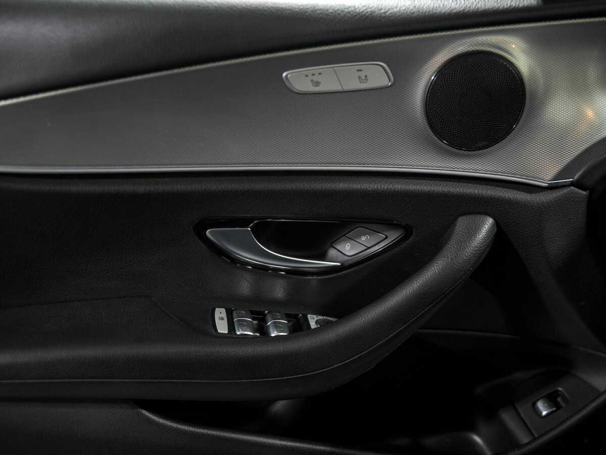 Mercedes-Benz E-Класс б/у, 2019, Автоматическая. Фото: #12