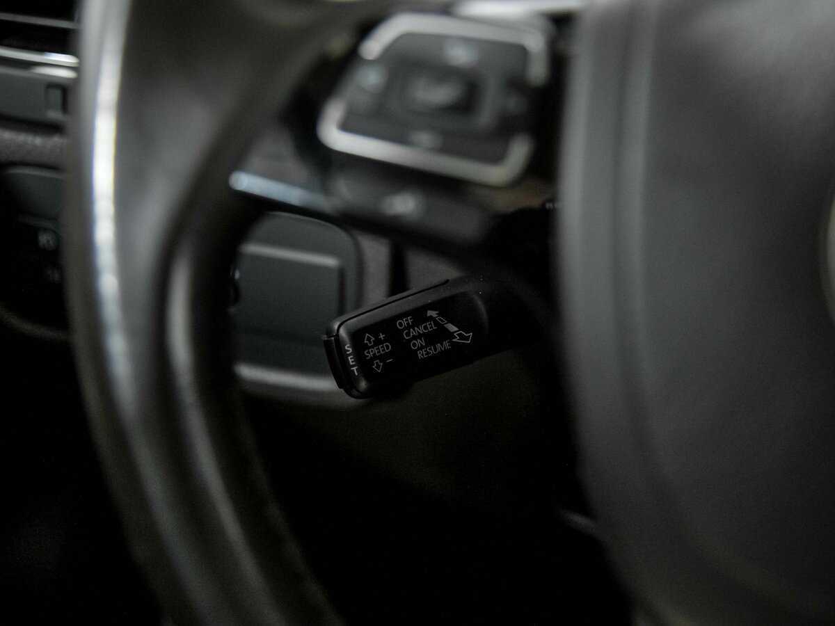 Volkswagen Touareg б/у, 2013, Автоматическая. Фото: #7