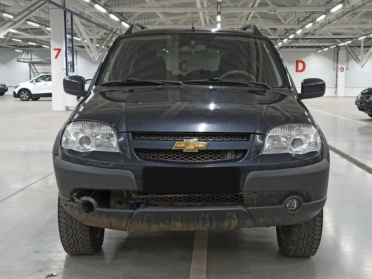 Chevrolet Niva б/у, 2015, Механическая. Фото: #1