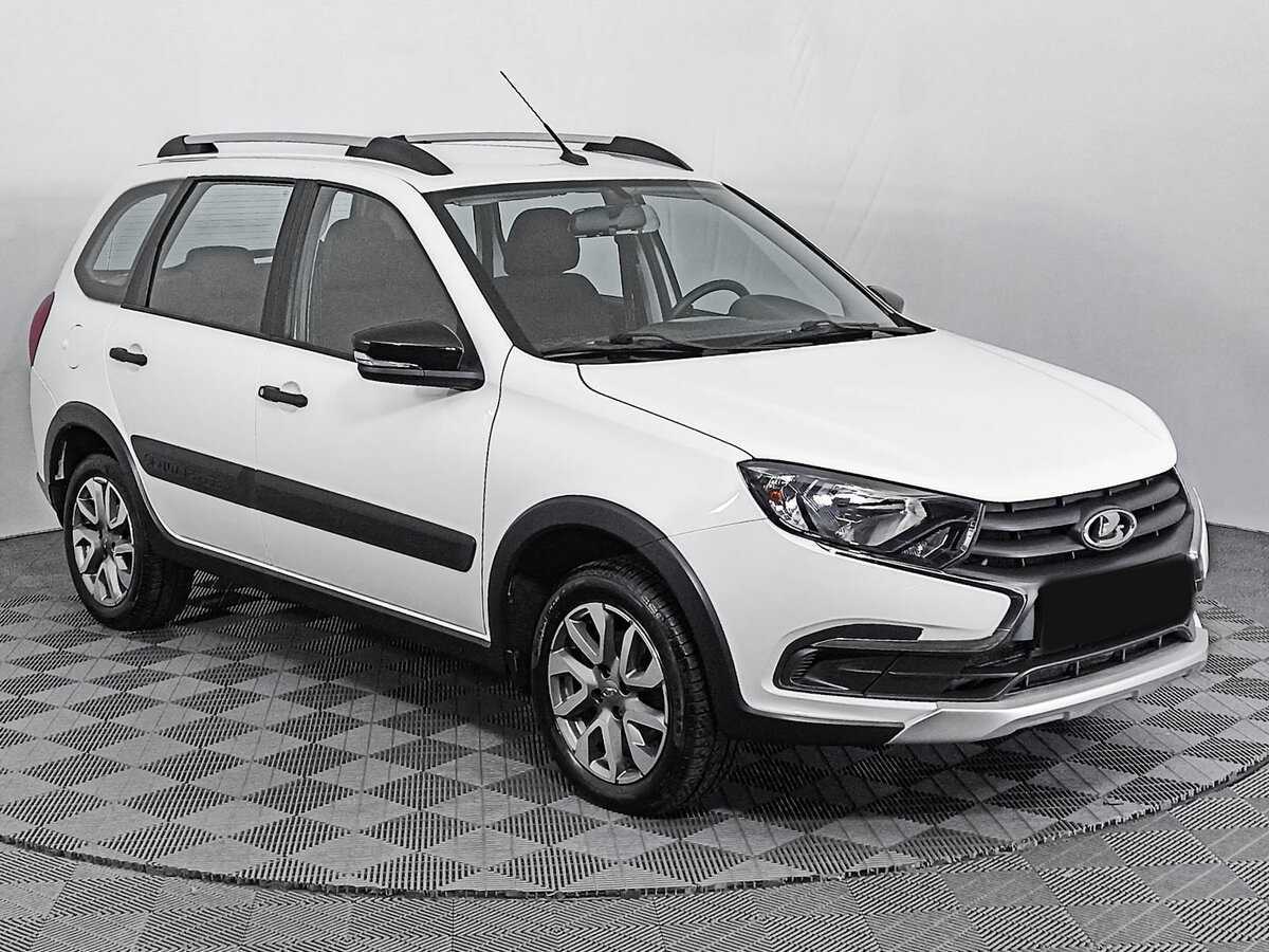 Lada (ВАЗ) Granta б/у, 2023, Механическая. Фото: #2