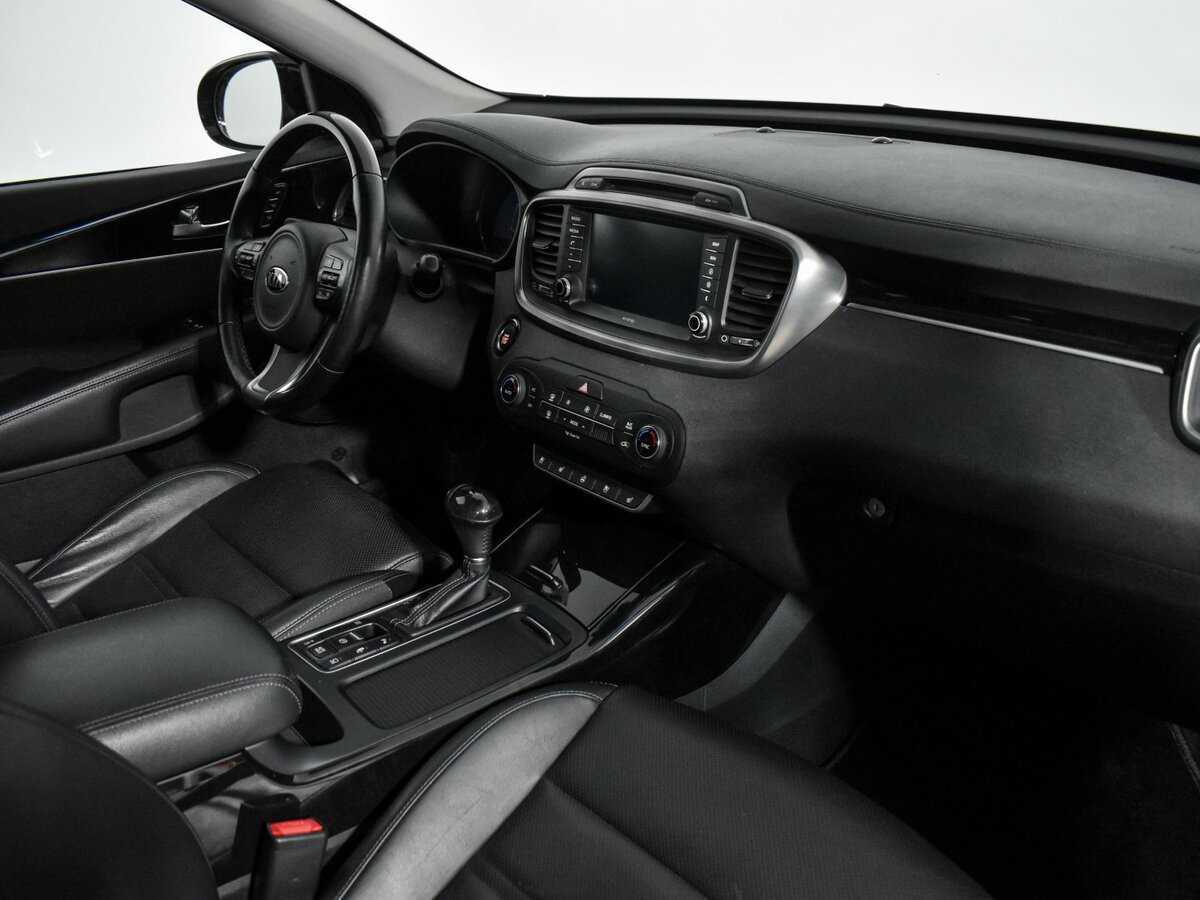 Kia Sorento б/у, 2016, Автоматическая. Фото: #12
