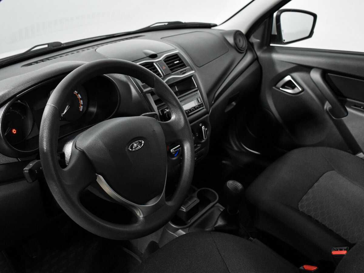 Lada (ВАЗ) Granta б/у, 2024, Механическая. Фото: #8