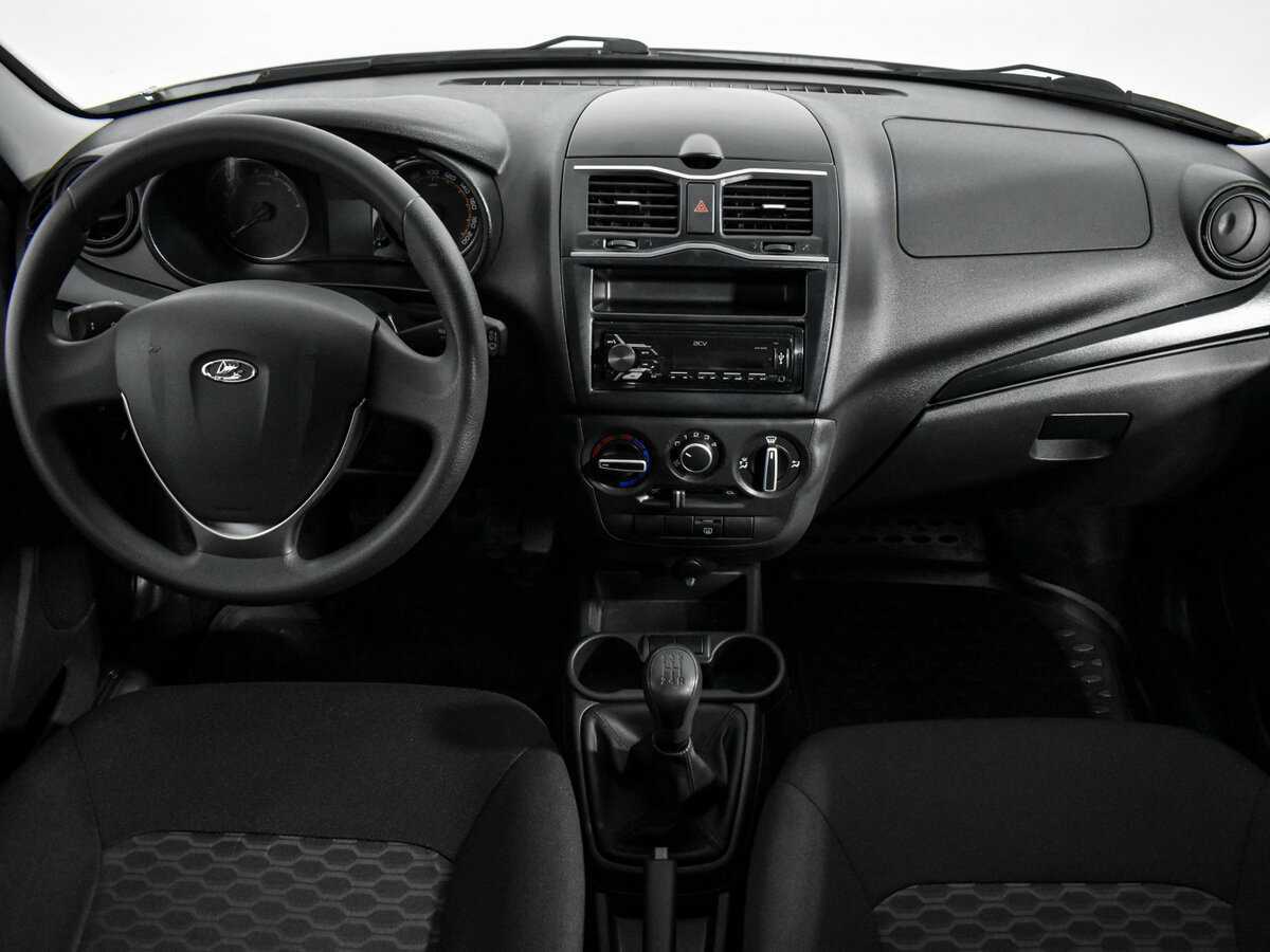 Lada (ВАЗ) Granta б/у, 2024, Механическая. Фото: #12