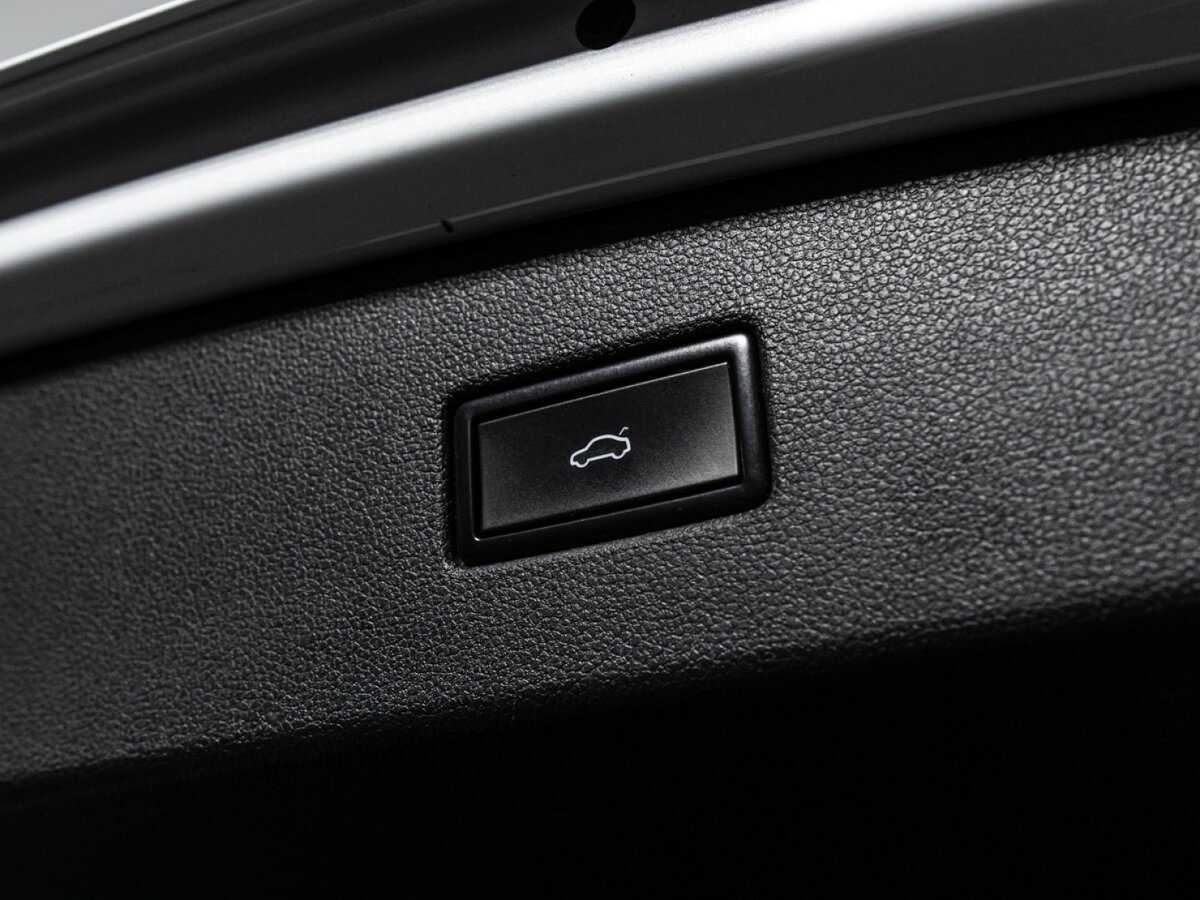 Volkswagen Tiguan б/у, 2020, Роботизированная. Фото: #14