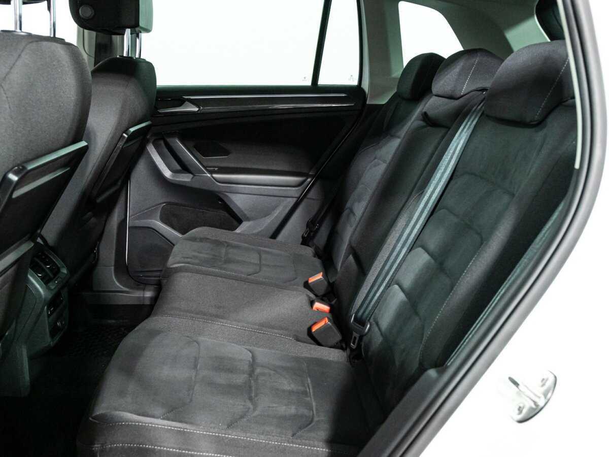 Volkswagen Tiguan б/у, 2017, Роботизированная. Фото: #8