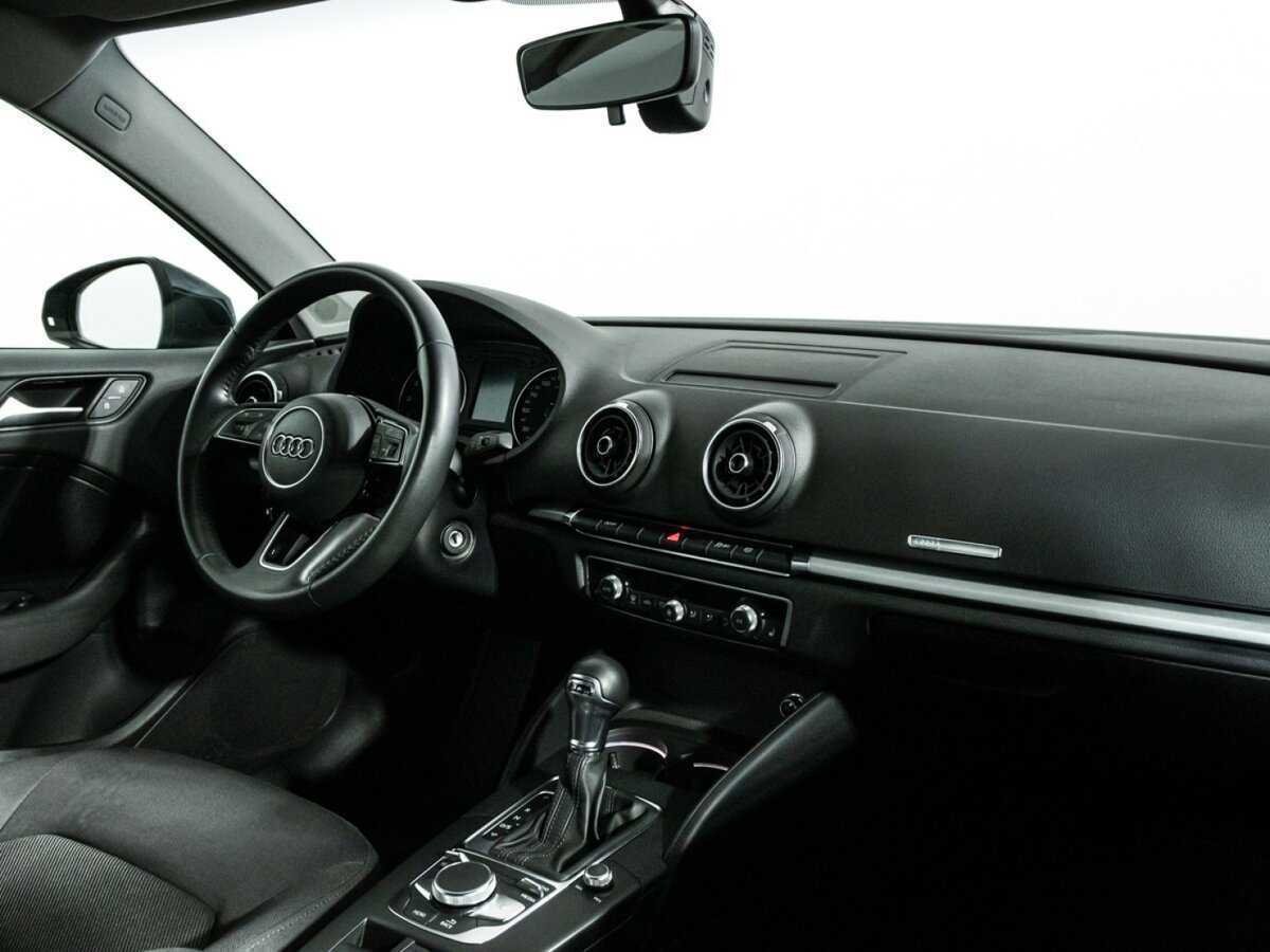 Audi A3 б/у, 2018, Роботизированная. Фото: #8