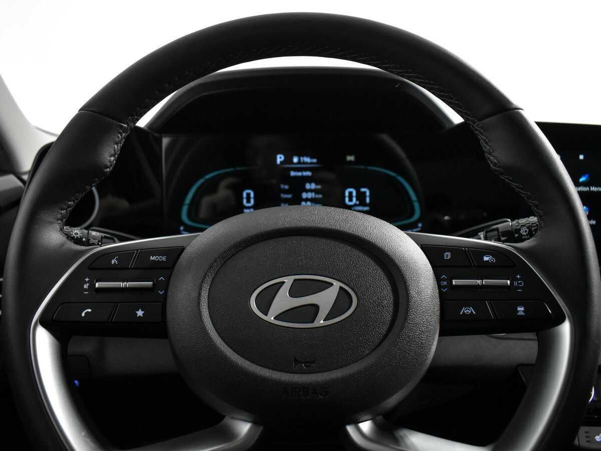 Hyundai Elantra б/у, 2023, Вариатор. Фото: #20