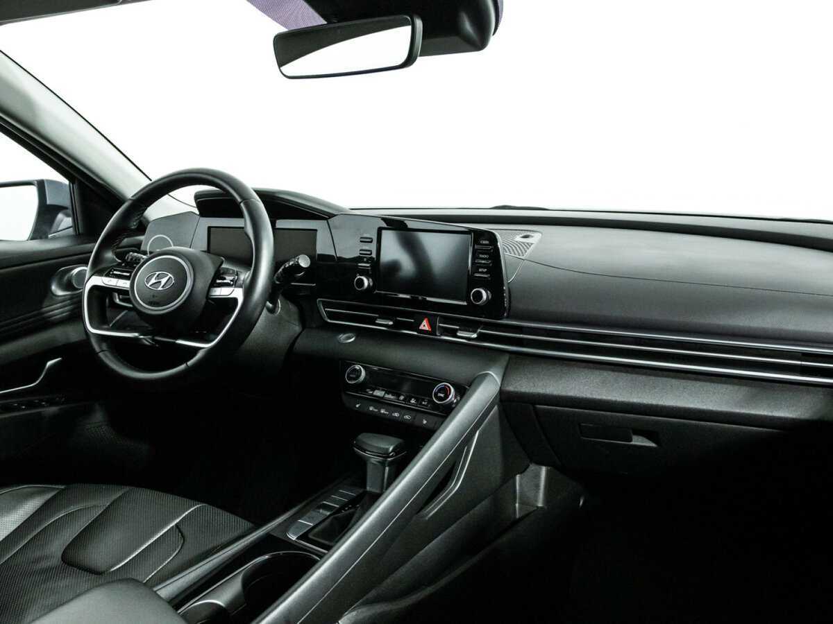Hyundai Elantra б/у, 2021, Автоматическая. Фото: #8