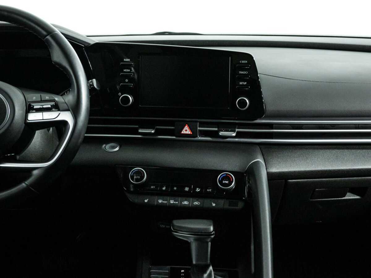 Hyundai Elantra б/у, 2021, Автоматическая. Фото: #13