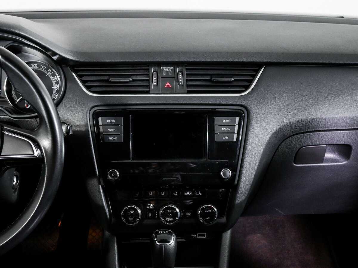 Skoda Octavia б/у, 2019, Роботизированная. Фото: #12