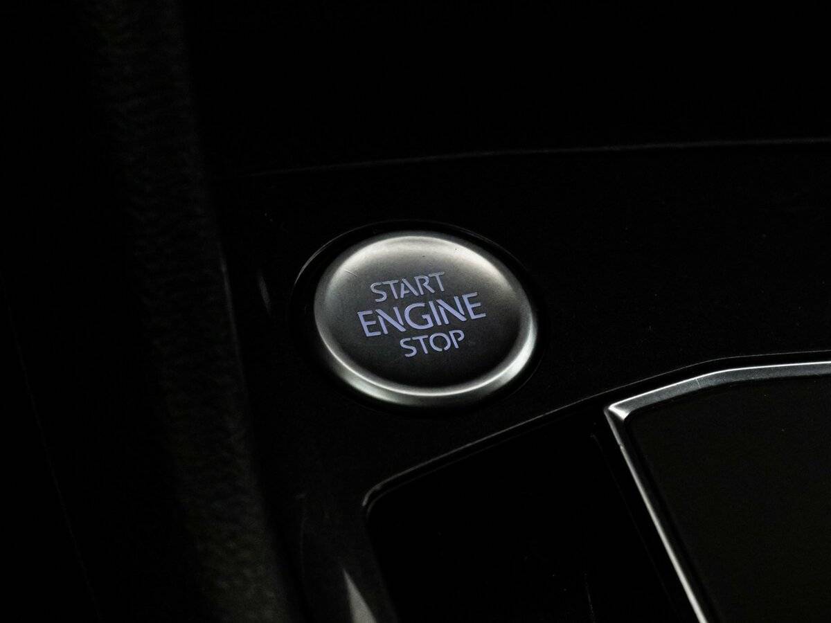 Volkswagen Tiguan б/у, 2017, Роботизированная. Фото: #16